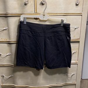 DONATING ON 11/18 | Danskin Now short biker shorts